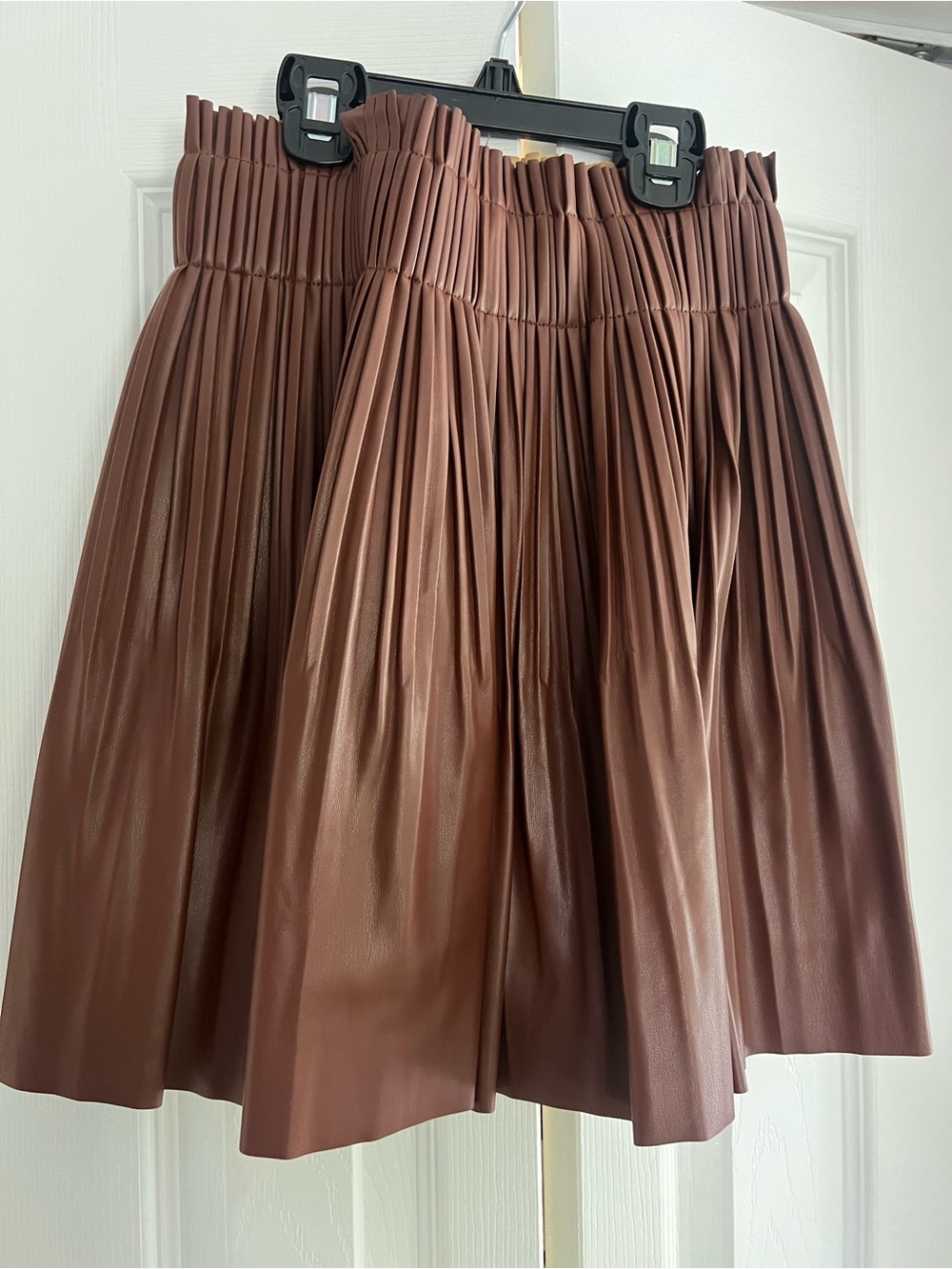 7 For All Mankind Brown Pleated Faux Leather Mini Skirt